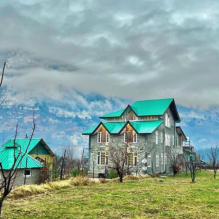 Fluestern Hostel And Cafe Nagar (Himachal Pradesh) Exterior foto