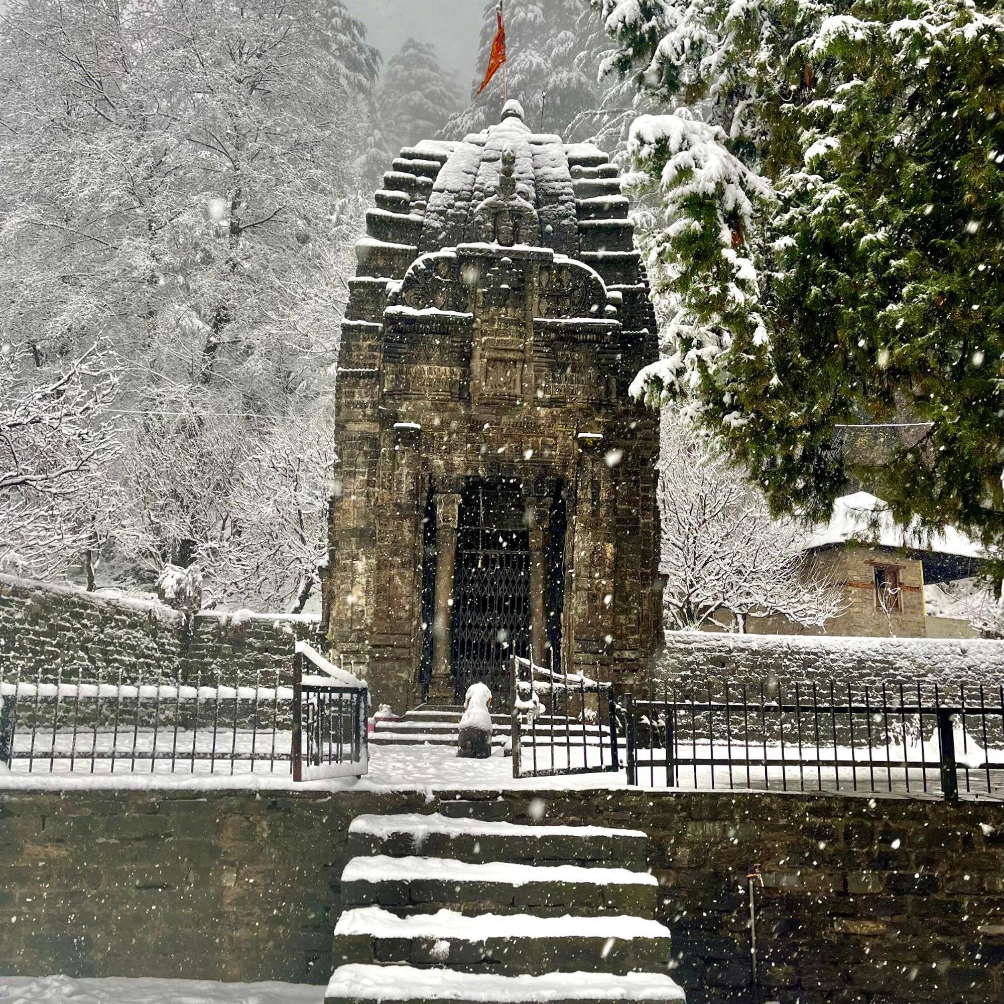 Fluestern Hostel And Cafe Nagar (Himachal Pradesh) Exterior foto