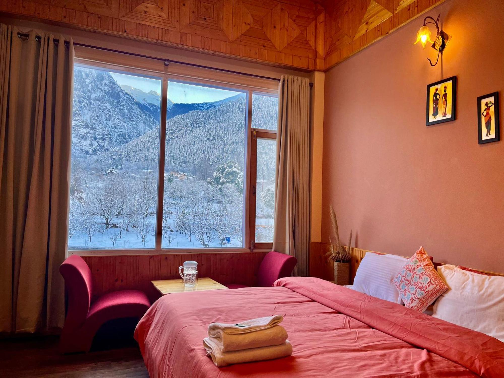 Fluestern Hostel And Cafe Nagar (Himachal Pradesh) Exterior foto