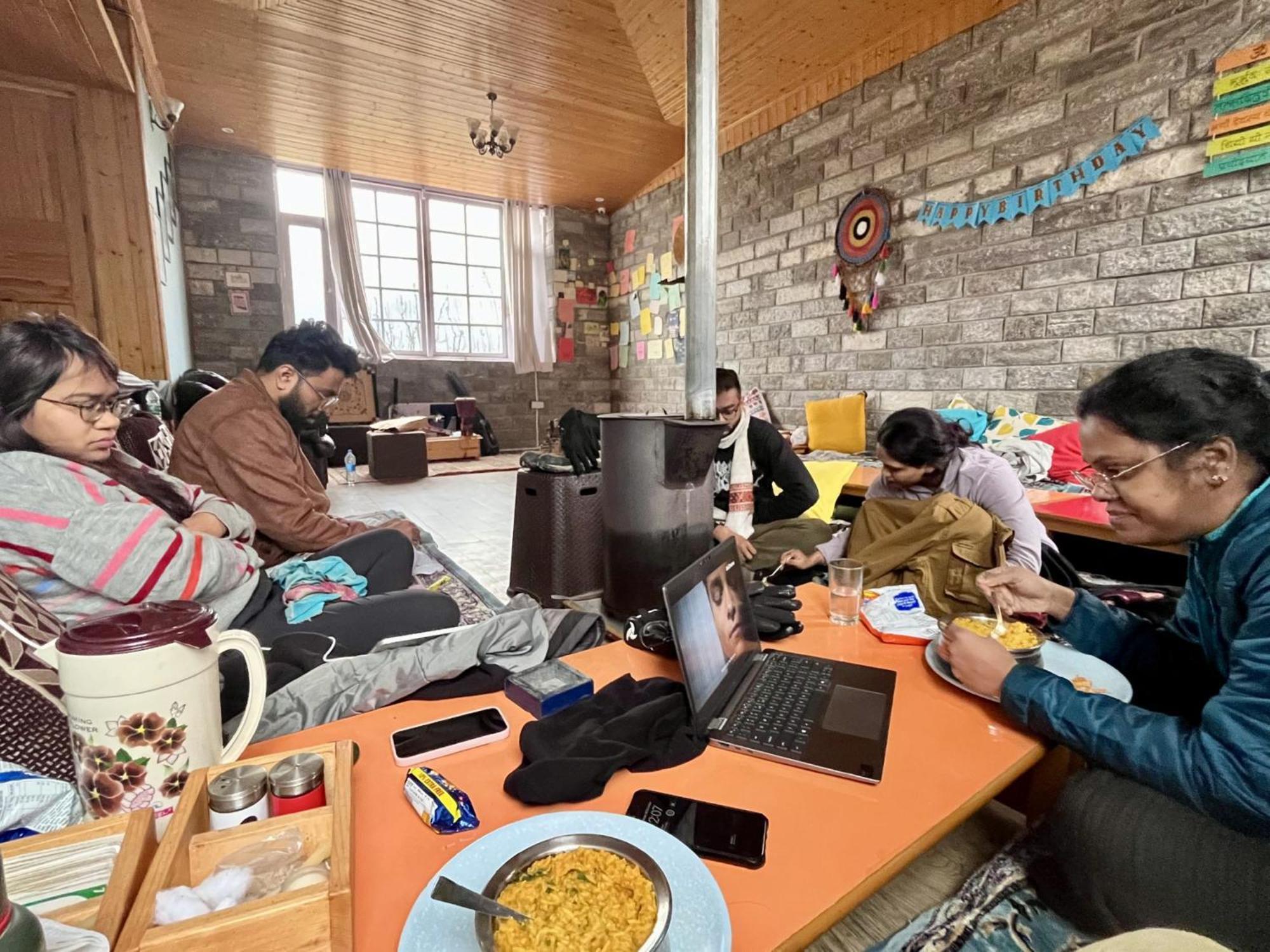 Fluestern Hostel And Cafe Nagar (Himachal Pradesh) Exterior foto